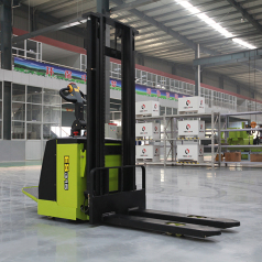 ES315 Full Electric Stacker