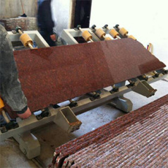 Automatic polishing machine for marble or graniteslabs