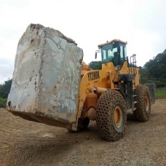 28 tons Forklift loader 
