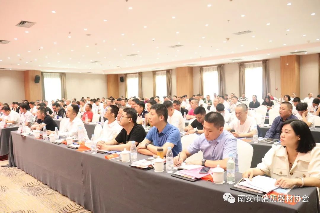 Nan'an Fire Equipment Association: 8 member enterprises appeared at the signing ceremony of 