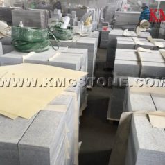  Flagstone paving 0001